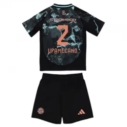 Dzieci Koszulka Bayern Monachium Upamecano #2 Komplet 2024/25 Wyjazdowa